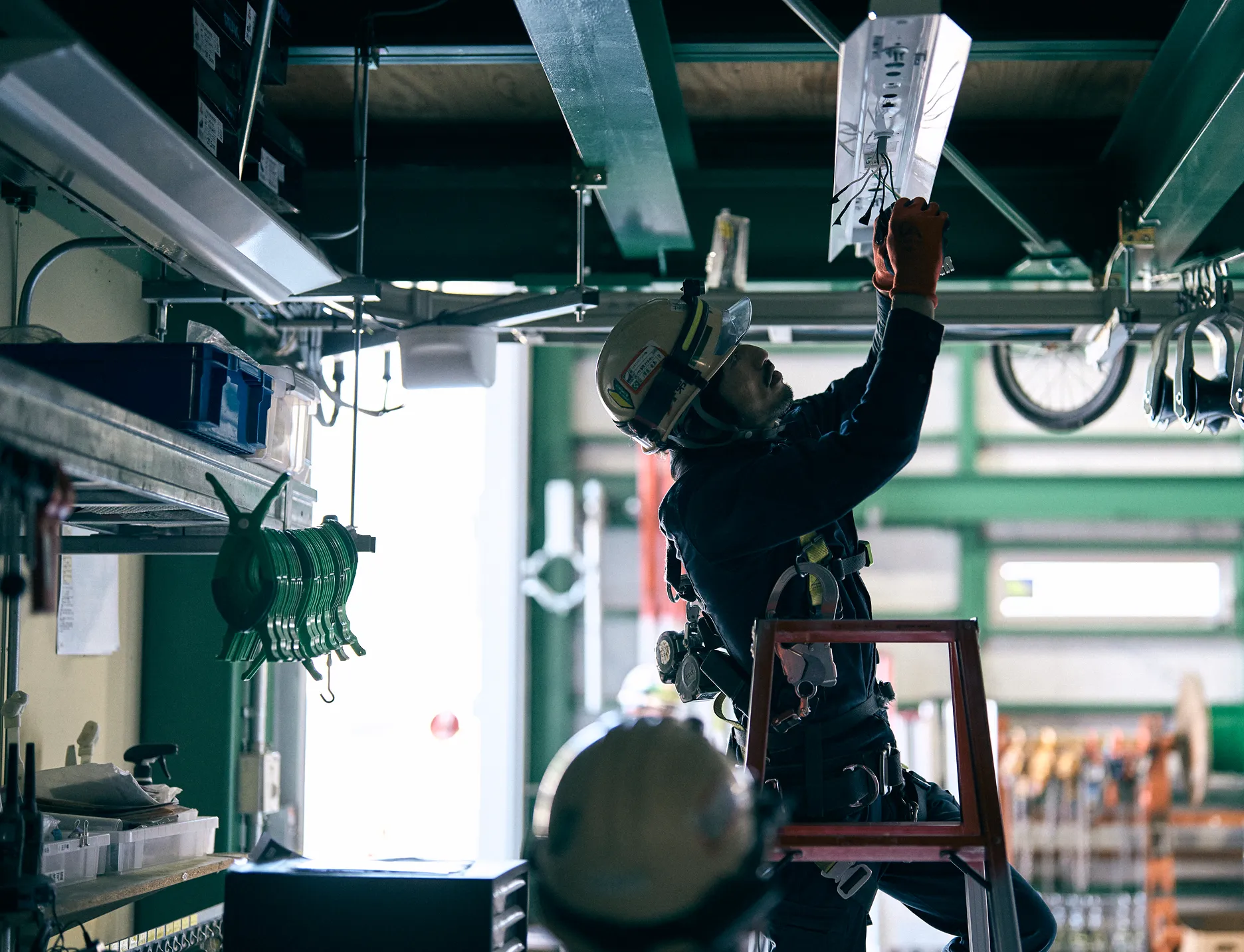 電気設備工事のメインビジュアル