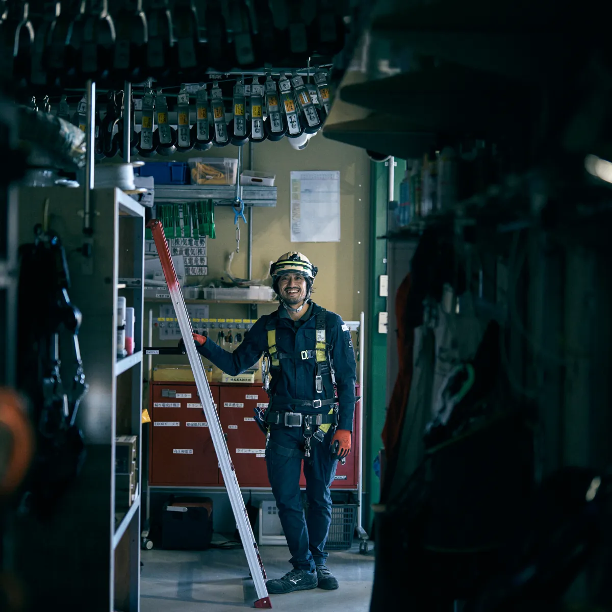 ヒカリ電気土木の社用車ロゴの写真